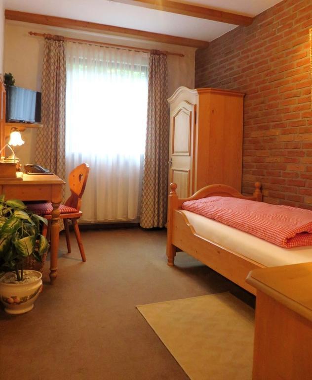 Hotel Gastgeb เอสเซน ภายนอก รูปภาพ